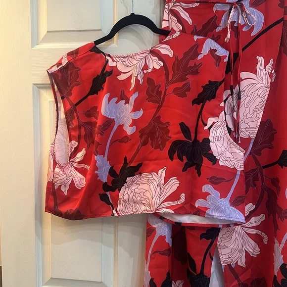 2 Piece Set NWT Eloquii Top & Skirt - Picture 4 of 14